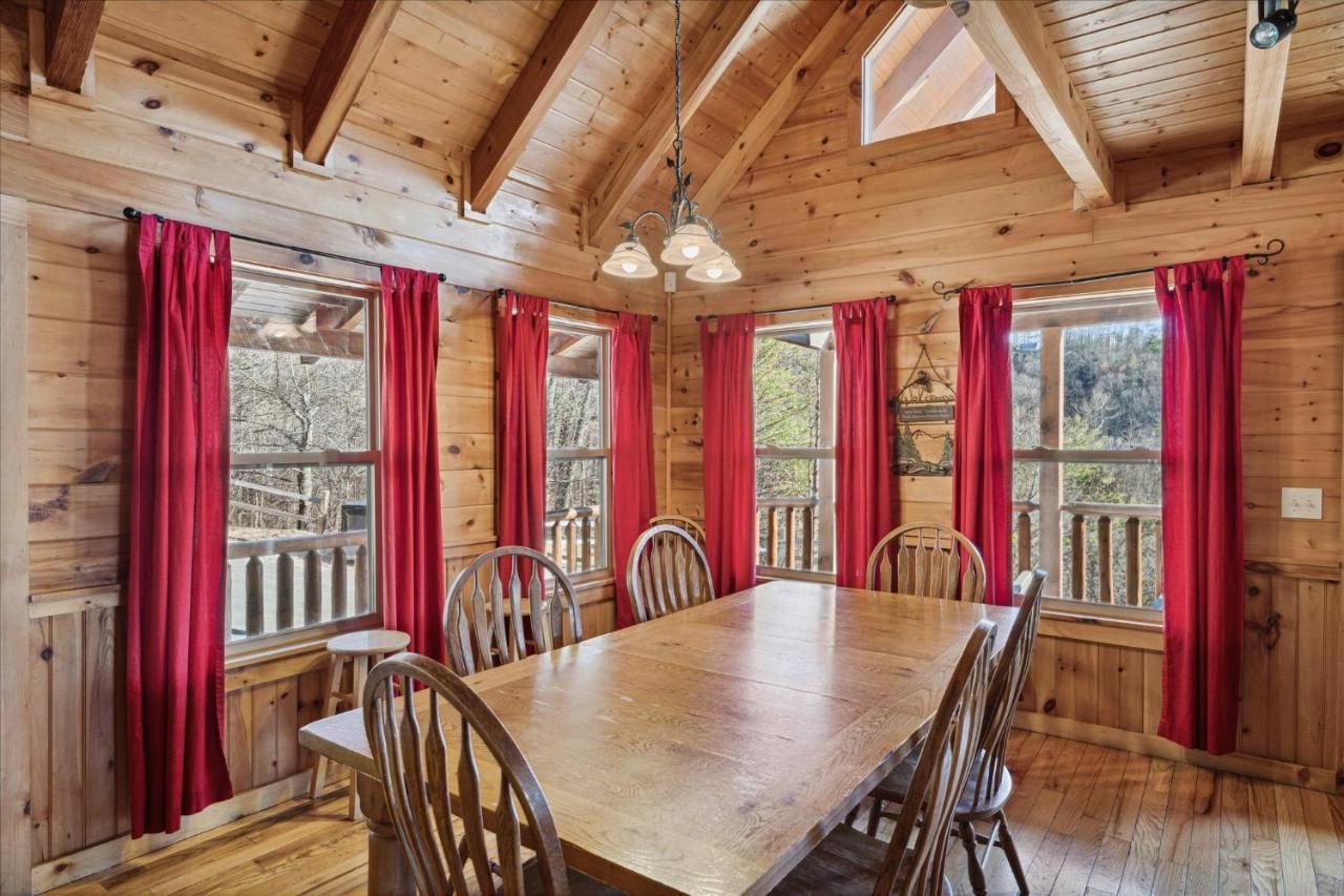 Peace Of Mind Cabin Севьервилл Экстерьер фото