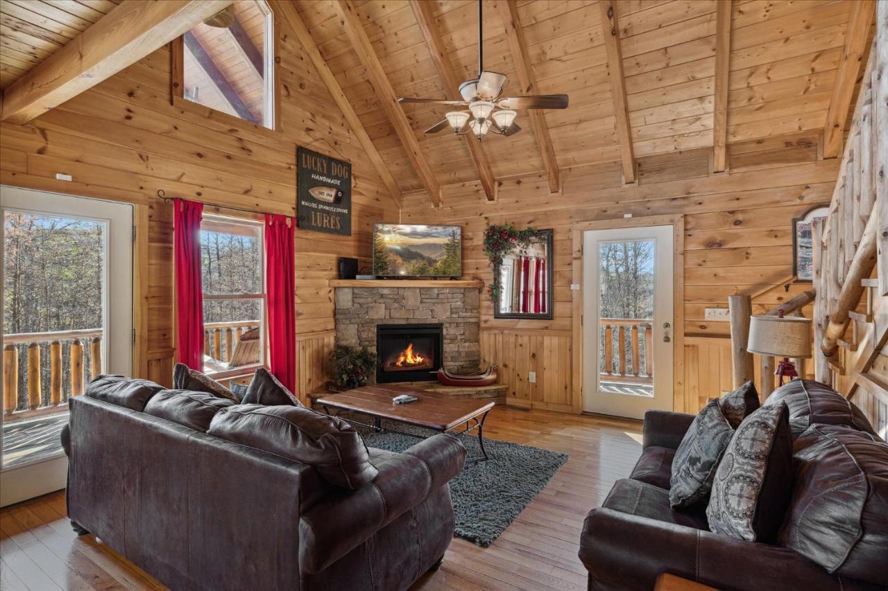 Peace Of Mind Cabin Севьервилл Экстерьер фото