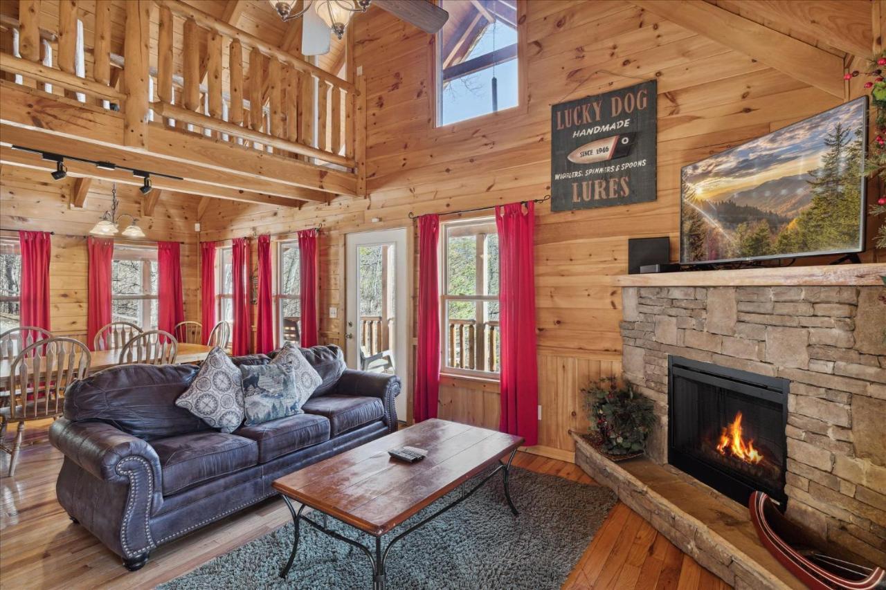 Peace Of Mind Cabin Севьервилл Экстерьер фото
