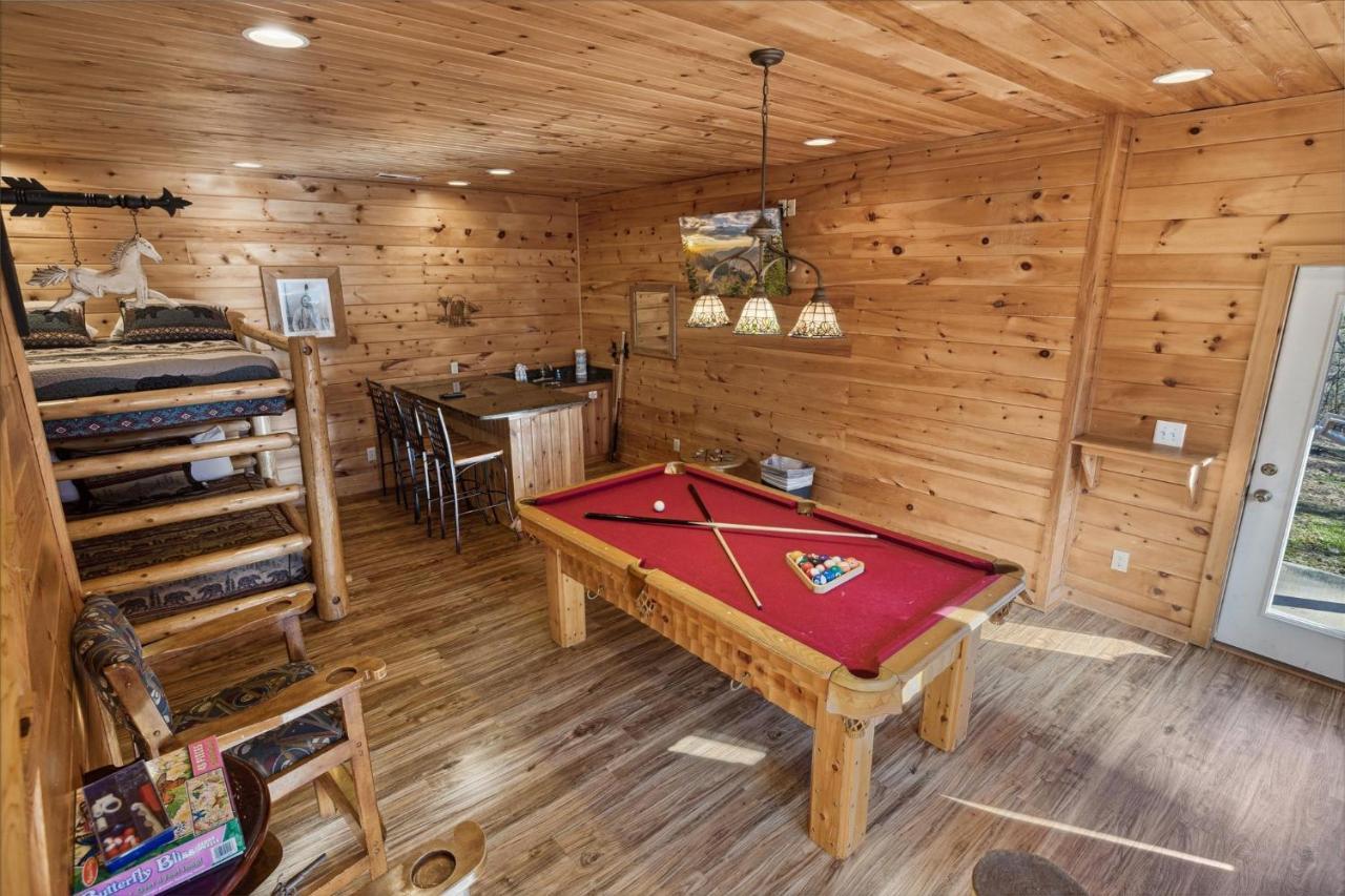 Peace Of Mind Cabin Севьервилл Экстерьер фото