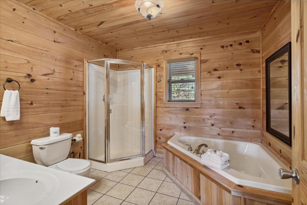 Peace Of Mind Cabin Севьервилл Экстерьер фото