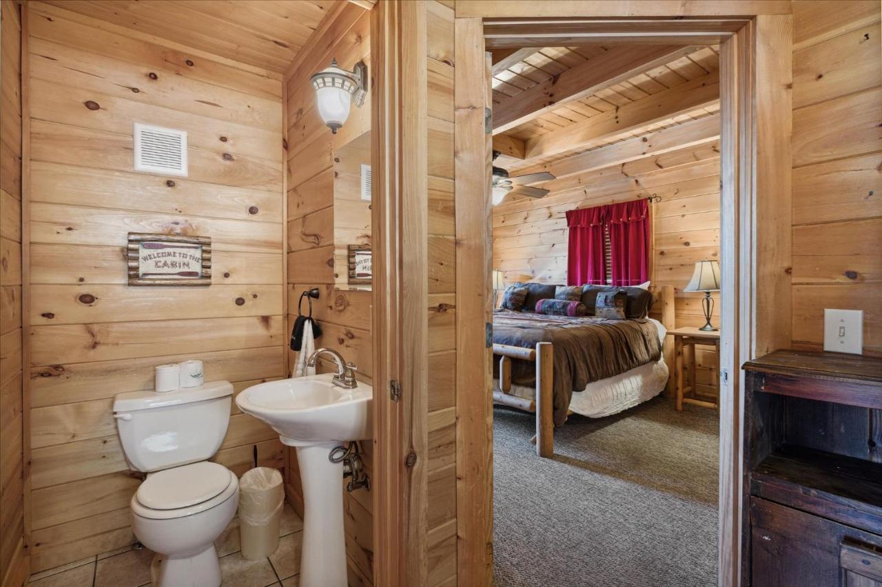 Peace Of Mind Cabin Севьервилл Экстерьер фото